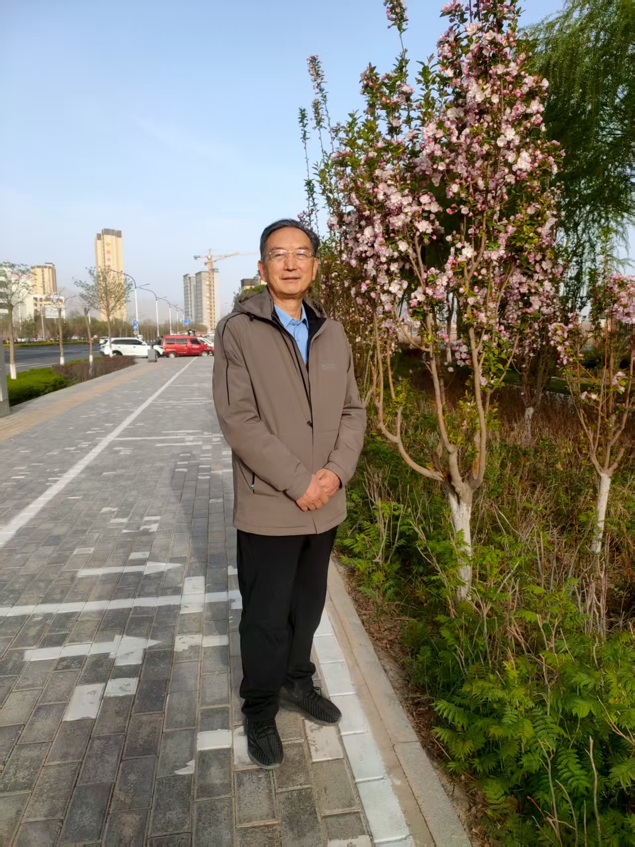 傅伯泉艺术展销店铺