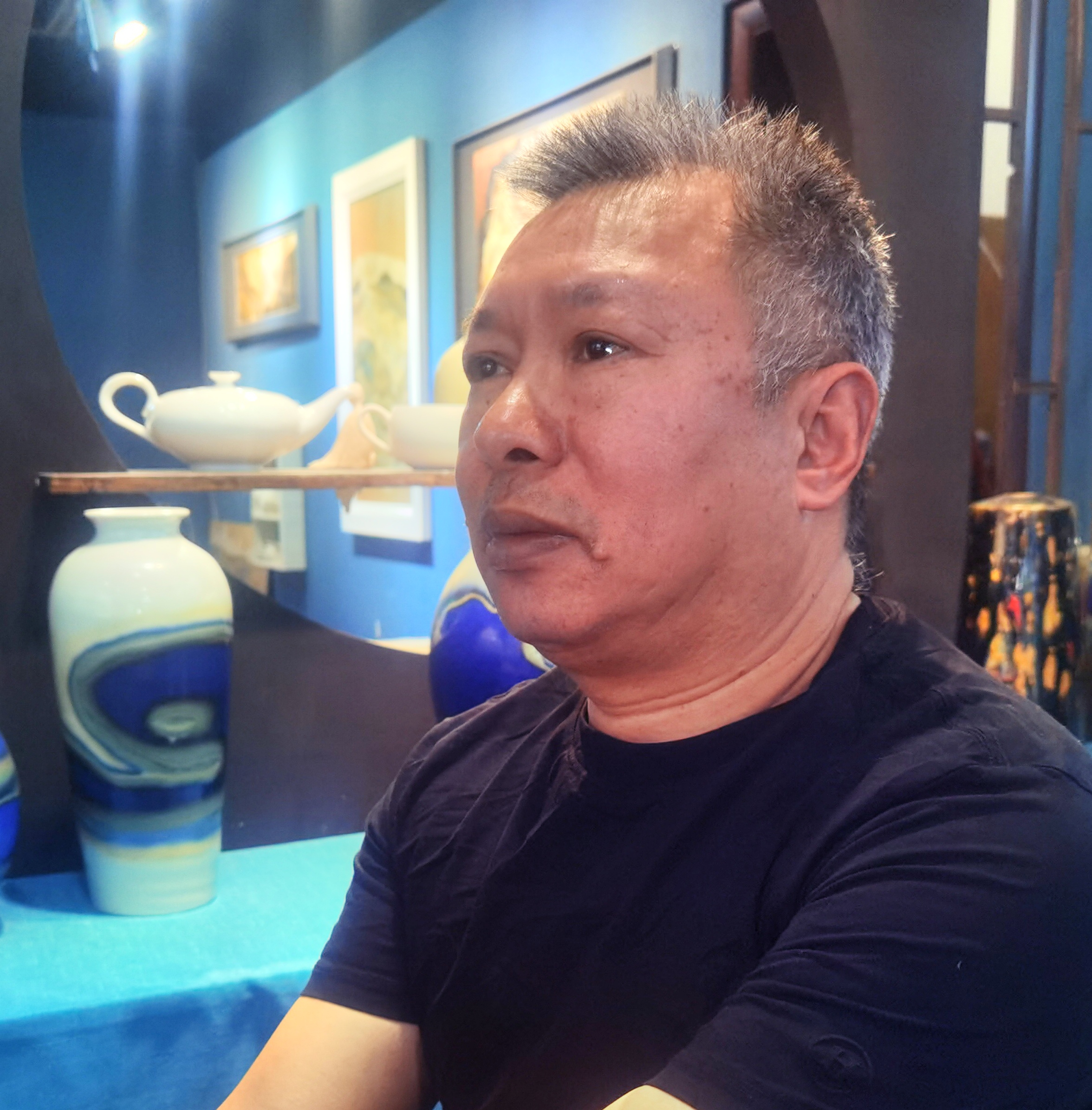 严维明艺术展销店铺