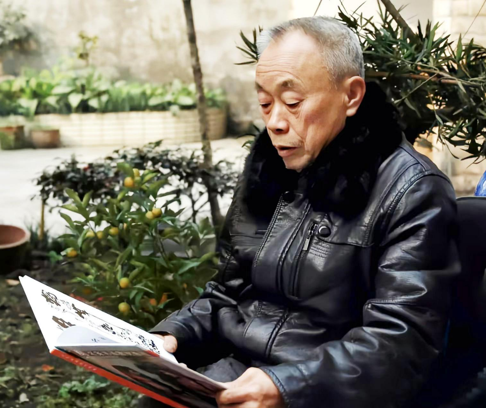 罗育珉艺术展销店铺