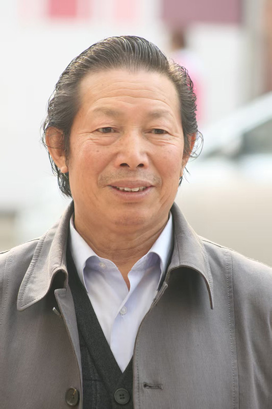 江先春艺术展销店铺
